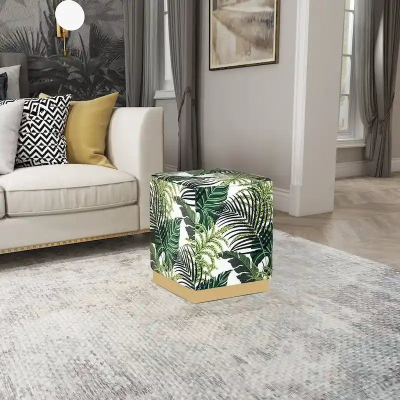 Quadratischer Samt-Hocker mit goldbeschichtetem Sockel